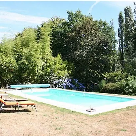 Allée Du Bois