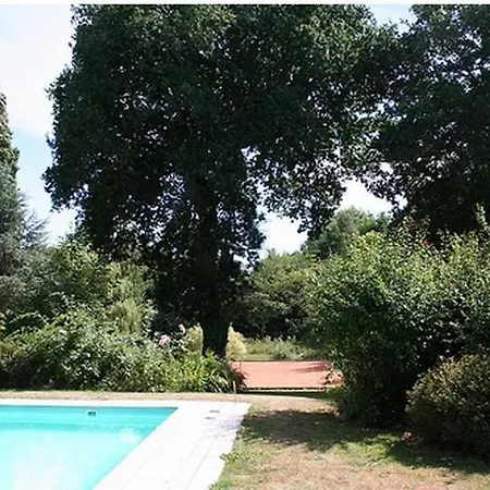 Oda ve Kahvaltı Allee Du Bois Sautron